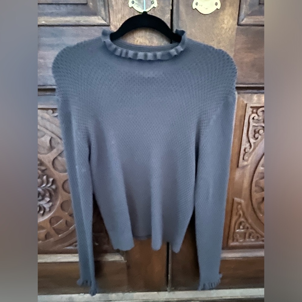 Autum cashmere size m shirt